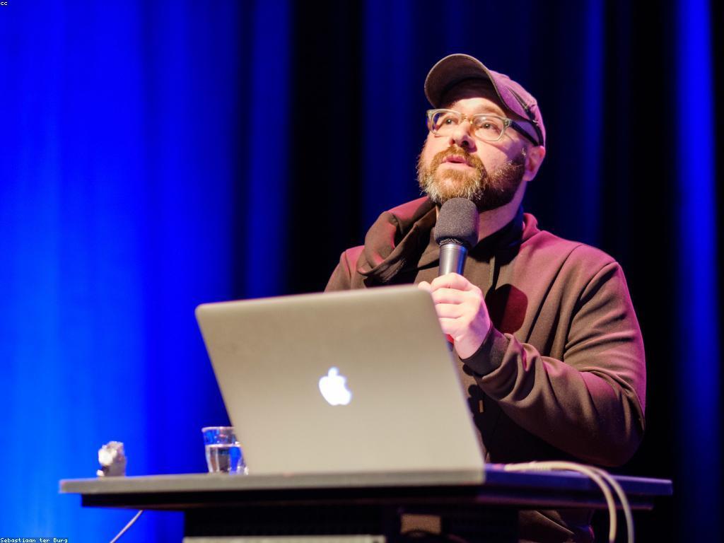 អនុភាពនៃការ៉ូស្លុតក្នុងប្រព័ន្ធសារព័ត៌មាន