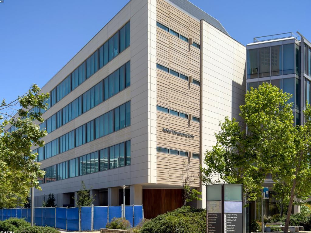 អត្ថប្រយោជន៍នៃបច្ចេកវិទ្យាសម្រាប់ការកើនឡើងនៃស្លុតសម័យ